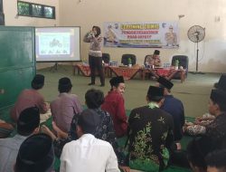 Sambut Hari Bhayangkara ke – 79, Polres Kediri Kota Gelar Coaching Clinic di Ponpes