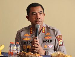 Dekatkan Diri ke Masyarakat, Kapolres Jakbar Gelar Dialog Bersama Warga Sukabumi Utara