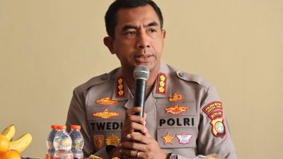 Dekatkan Diri ke Masyarakat, Kapolres Jakbar Gelar Dialog Bersama Warga Sukabumi Utara
