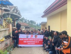 Sat Intelkam Polres Pasuruan Gelar Bakti Sosial Bareng Suporter Sakera Mania di Tosari
