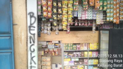 Berkedok Toko Kelontong Jual Obat Keras Golongan G Dijalan Kedaung Barat