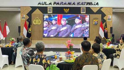 Polresta Tangerang Gelar Nobar Wayang Kulit “Amartha Binangun” dari Mabes Polri, Meriahkan HUT Bhayangkara ke-79