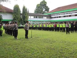 Kolaborasi Polisi dan TNI Amankan Pengesahan Warga Baru Perguruan Silat di Blitar