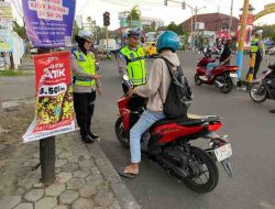 Operasi Patuh Candi 2025 di Jalan Raya Pati Kudus, Polisi Menjaring 53 Pelanggaran Lalulintas