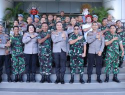 Peringati Hari Bhayangkara ke-79, Kodim 0503/JB Beri Kejutan untuk Polres Jakbar