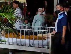 Api Melahap Rs Hermina Petugas Pemadam Bergerak Cepat