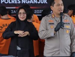 Polres Nganjuk Ungkap Jaringan Narkoba Sita 17 Ribu Pil LL dan Puluhan Gram Sabu