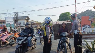 Hari ke Empat, Ops Patuh Semeru 2025 Polres Pelabuhan Tanjung Perak Fokus Tindak Pelanggaran Kasat Mata di Surabaya
