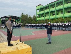 HUT Lalu Lintas Bhayangkara ke-70, Polisi Jadi Pembina Upacara Serentak di Sekolah Pati