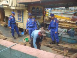 Satpolairud Polresta Pati Intensifkan Patroli “SI POLA CEKAL” di Dermaga Juwana