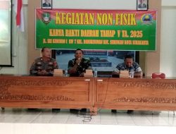 Babinsa Koramil Kemusu Latih Siswa SD Klewor I Tata Cara Pengibaran Bendera Merah Putih