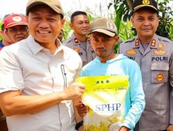 Bupati dan Kapolres Kudus Dukung Panen Raya Jagung dan Salurkan Beras Murah