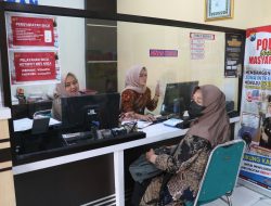 Polres Pacitan Perpanjang Jam Pelayanan SKCK Petugas Lembur Hingga Pukul 01.00 Dini Hari