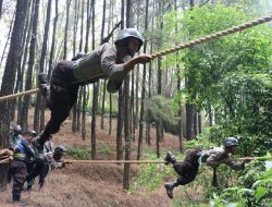 Hari Kedua Outbound Siswa Diktukba SPN Polda Jatim Asah Keterampilan Taktik Hingga Bersosial Empati
