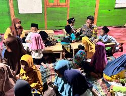 Dekat dengan Umat, Bhabinkamtibmas Polsek Kradenan Sambangi Tempat Mengaji