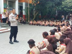 Bhabinkamtibmas Polsek Cikupa Beri Penyuluhan Bahaya Gangster dan Bullying kepada Siswa SDN 01 Cikupa