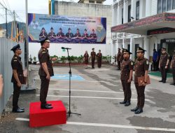 Kejari Toba Yang Baru Muslih, S.H., M.H. Pimpin Langsung Upacara Hari Pahlawan