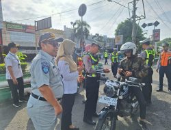Satlantas Polresta Pati Gelar Giat Simpatik Operasi Zebra Candi 2025 di Depan GOR Pesantenan