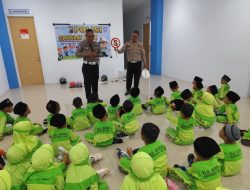 Lucu dan Edukatif! Puluhan Anak PAUD Belajar Tertib Lalu Lintas di Kantor Satlantas Pati