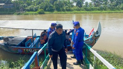 Libur Nataru, Satpolairud Polresta Pati Turun Langsung Amankan Wisata Susur Sungai Silugonggo Bestari