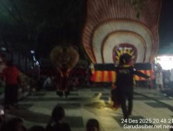 Pengendara Terkejut, Aksi BOREG SURAN di Tengah Malam Surabaya