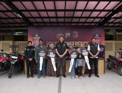 Gratis, Polres Kediri Kota Temukan dan Kembalikan Motor Hilang kepada Pemiliknya