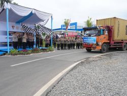 Lepas 22 Kontainer, Kapolri Pastikan Bantuan Terdistribusi Merata hingga Wilayah Terdampak Terpencil