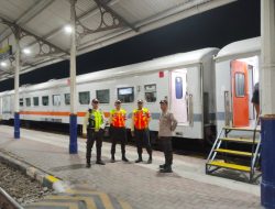 Terpantau Stasiun Bangil Masih Lengang, Polisi Polres Pasuruan Tetap Siaga