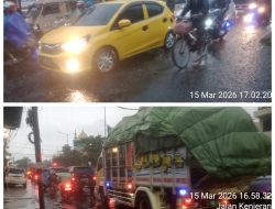 Hujan Lebat Guyur Surabaya Jelang Berbuka Puasa, Lalu Lintas di Sejumlah Ruas Jalan Merayap