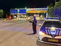 Hari Keempat Operasi Ketupat Semeru Polda Jatim Pastikan Jalur Tol dan Arteri Lancar