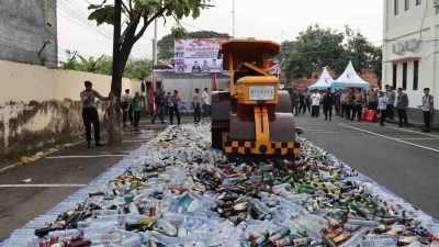 5.475 Botol Miras Ilegal Disita, Polresta Pati Tegaskan Perang terhadap Peredaran Minuman Keras