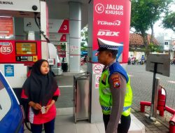 Polsek Tambaksari Polrestabes Surabaya Giat Patroli Pemantauan SPBU Jl. Indrakila
