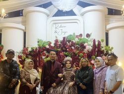 Akad Nikah Lancar, Resepsi Meriah: Pernikahan Putri Rt Ambon Ketua LPM Dihibur Grup Musik Dangdut Santika