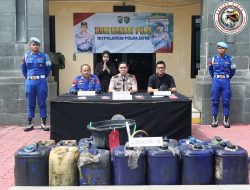 Polda Jatim Gagalkan Penyelundupan Solar Subsidi ke Kalimantan, Tersangka Asal Blora Diamankan