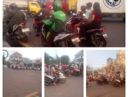 Kemacetan Parah di Simpang Empat Jalan Kedung Cowek, Tanpa Pengawasan Lalu Lintas