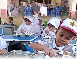 Distribusi Perdana Progam Makan Bergizi Gratis SPPG Purasari Resmi Dimulai