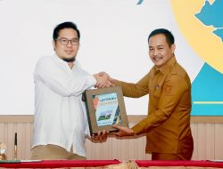 Wabup Rohman Serahkan LKPD Muba ke BPK Sumsel