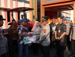 Polresta Pati Serahkan Empat Unit Traktor untuk Kelompok Tani, Dukung Ketahanan Pangan Nasional