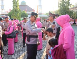 97 Personel Polresta Pati Naik Pangkat, Kapolresta Pati : Jabatan dan Pangkat Harus Diiringi Tanggung Jawab