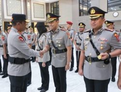 Perkuat Pelayanan Masyarakat: Irjen Pol. Drs. Nanang Avianto, M.Si., Resmikan Perombakan Skuad Polda Jatim