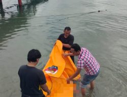 Mayat Seorang Remaja Di temukan Di Tepi Pantai Danau Toba