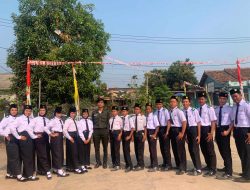 Semarak HUT RI ke-81 di Kp. Bojong Manuk, REBOMA Sukses Gelar Upacara Pengibaran Bendera dengan Khidmat