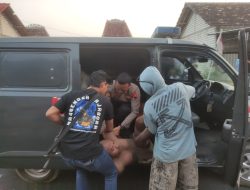 Polisi Pati Evakuasi ODGJ menganggu Pengguna Jalan di Wedarijaksa, AKP Suntoro: Keselamatan Masyarakat dan Pasien ODGJ Jadi Prioritas utama