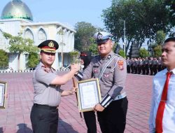 Lima Personel Polres Gresik Raih Penghargaan atas Prestasi Pelayanan Prima Tingkat Nasional