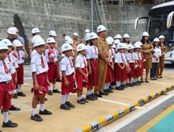 Wabup Toba Dorong Pembelajaran di Luar Kelas, Ajak Pelajar Kunjungi PLTA Inalum