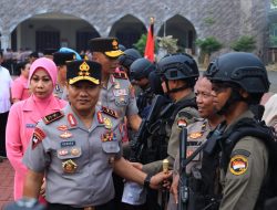 Kapolda Banten Lepas 45 Personel Satbrimob dalam Misi Pengamanan Satgas Amole II ke Papua Tengah
