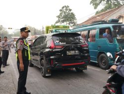 Kapolda Banten Irjen Pol Hendra Kurniawan Laksanakan Gatur Pagi, Pastikan Keselamatan Pelajar