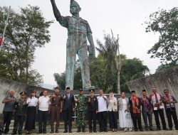Pahlawanku Teladanku:Membumikan Nilai Kepahlawanan di Tengah Tantangan Zaman