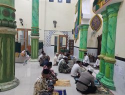 Subuh Bersama Warga Tambahagung, Kombes Sigit Serap Aspirasi dan Sampaikan Pesan Kamtibmas